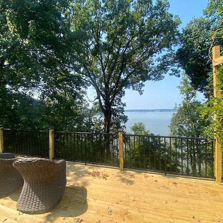 2 Bedroom Newly Renovated Waterfront Home; 10 Min From Mgm & The Gaylord フォートワシントン エクステリア 写真