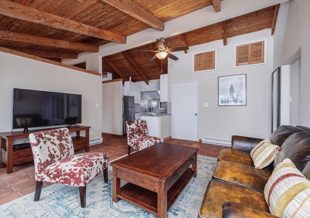 2 Bedroom Newly Renovated Waterfront Home; 10 Min From Mgm & The Gaylord フォートワシントン エクステリア 写真
