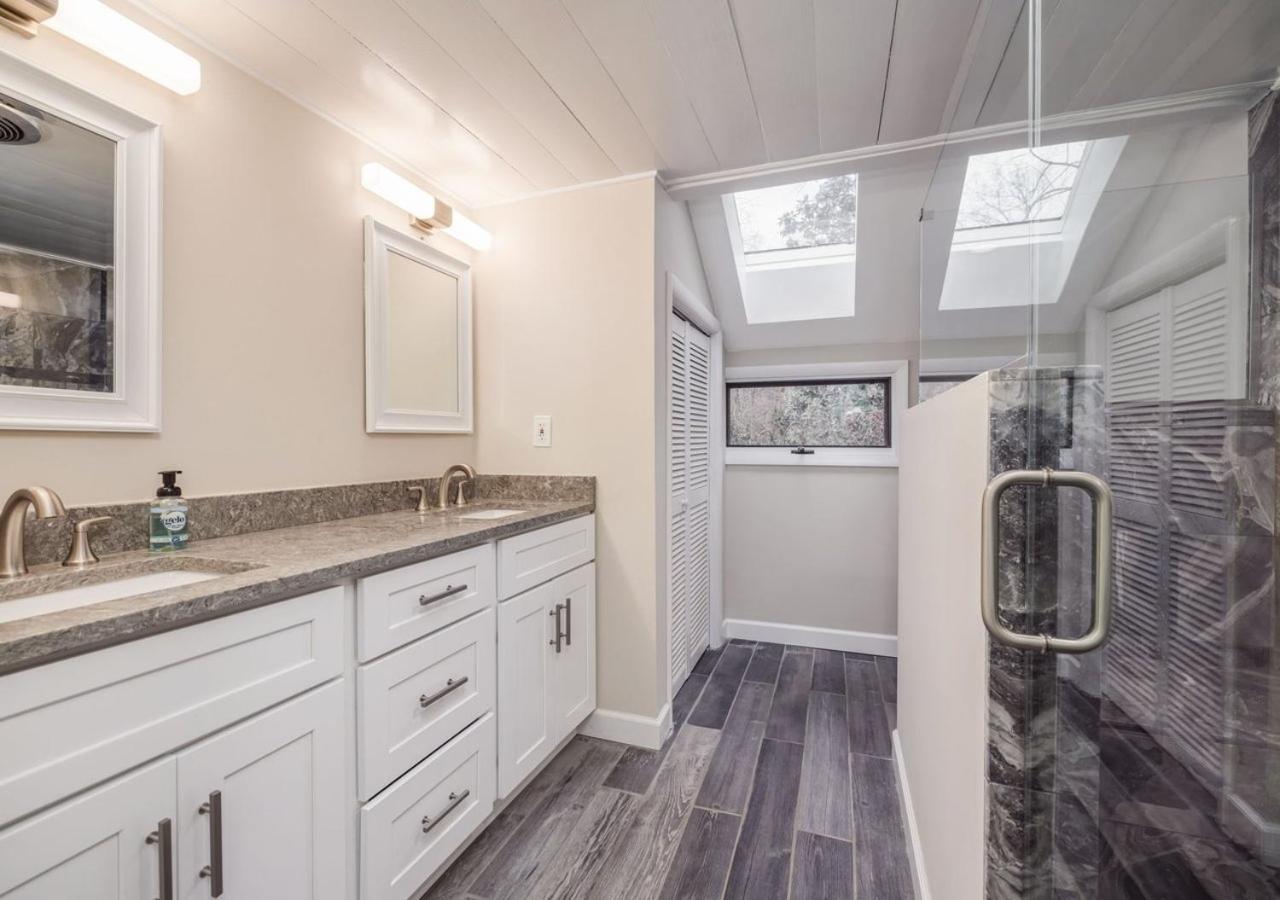 2 Bedroom Newly Renovated Waterfront Home; 10 Min From Mgm & The Gaylord フォートワシントン エクステリア 写真