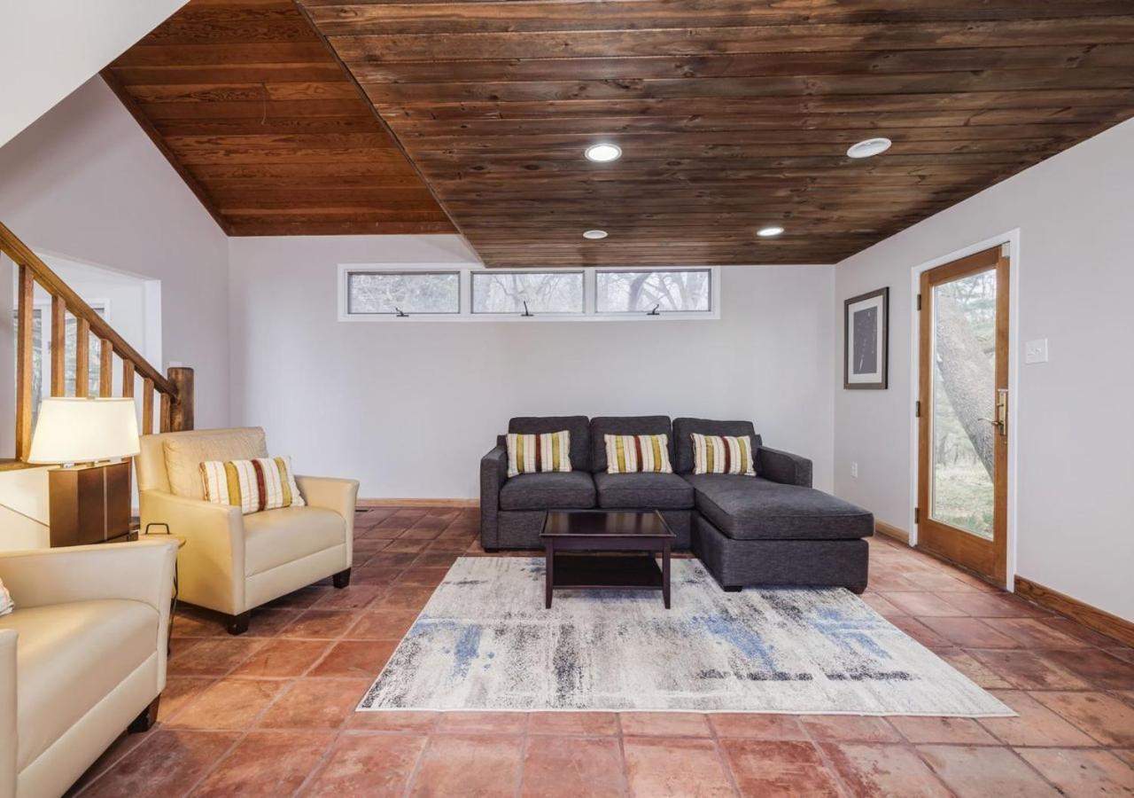2 Bedroom Newly Renovated Waterfront Home; 10 Min From Mgm & The Gaylord フォートワシントン エクステリア 写真