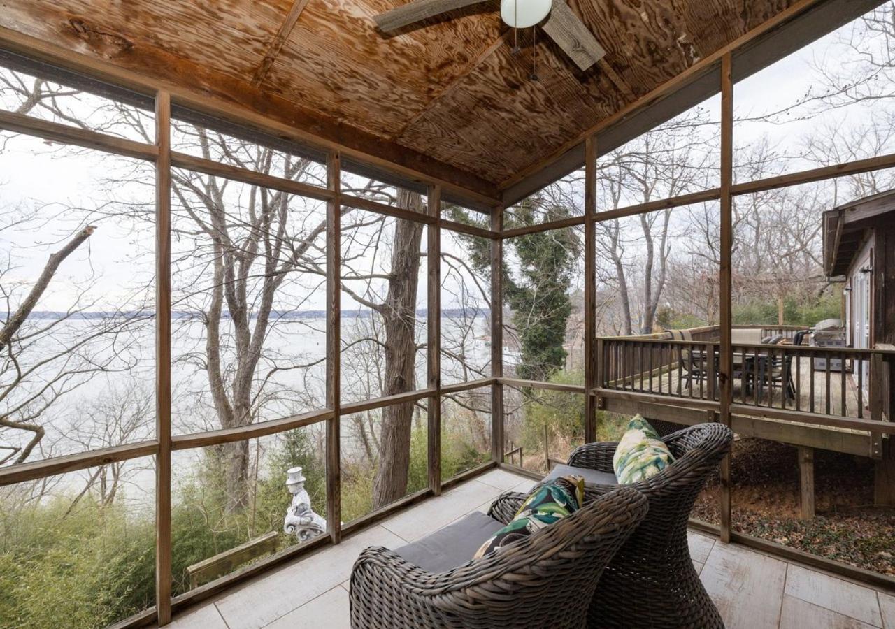 2 Bedroom Newly Renovated Waterfront Home; 10 Min From Mgm & The Gaylord フォートワシントン エクステリア 写真