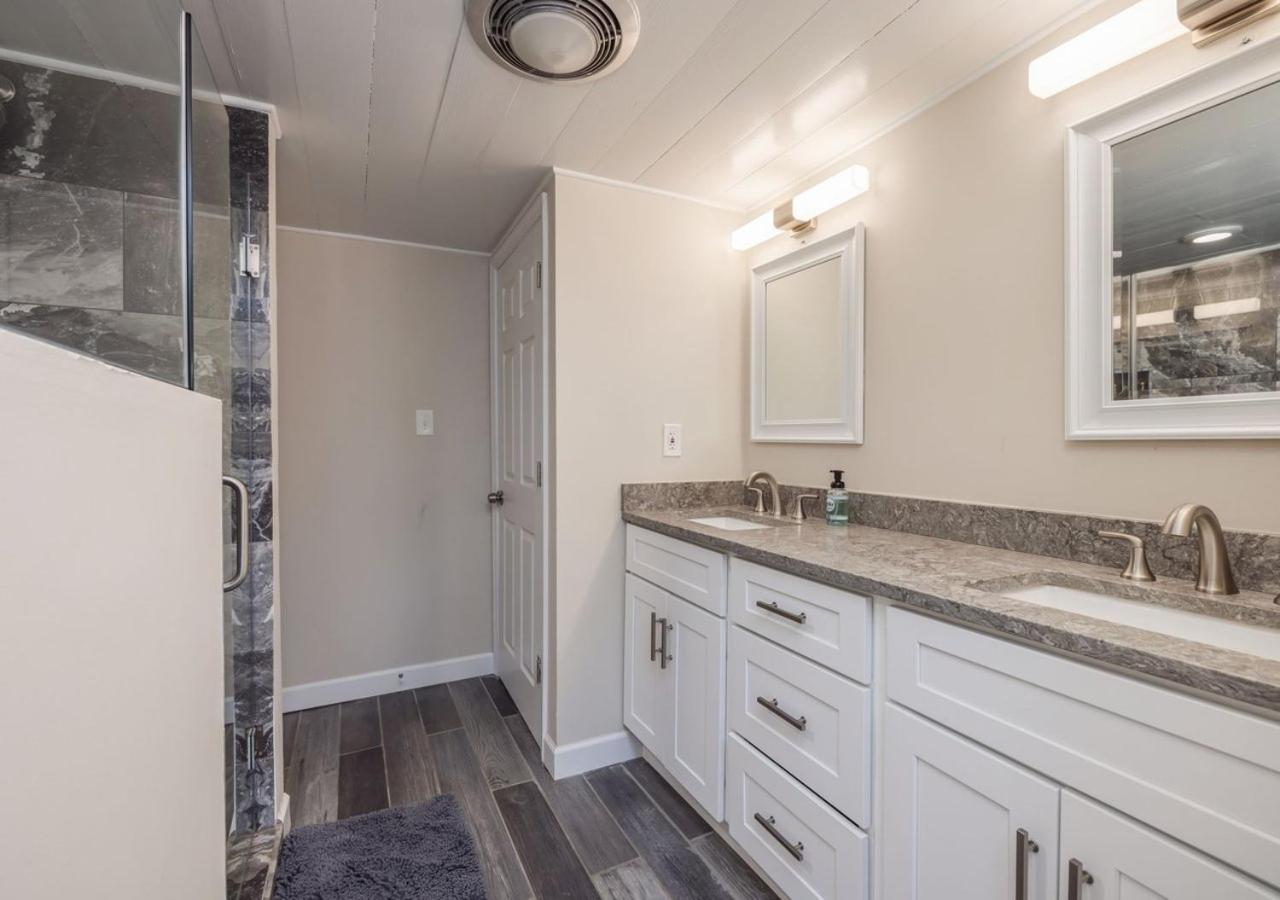 2 Bedroom Newly Renovated Waterfront Home; 10 Min From Mgm & The Gaylord フォートワシントン エクステリア 写真