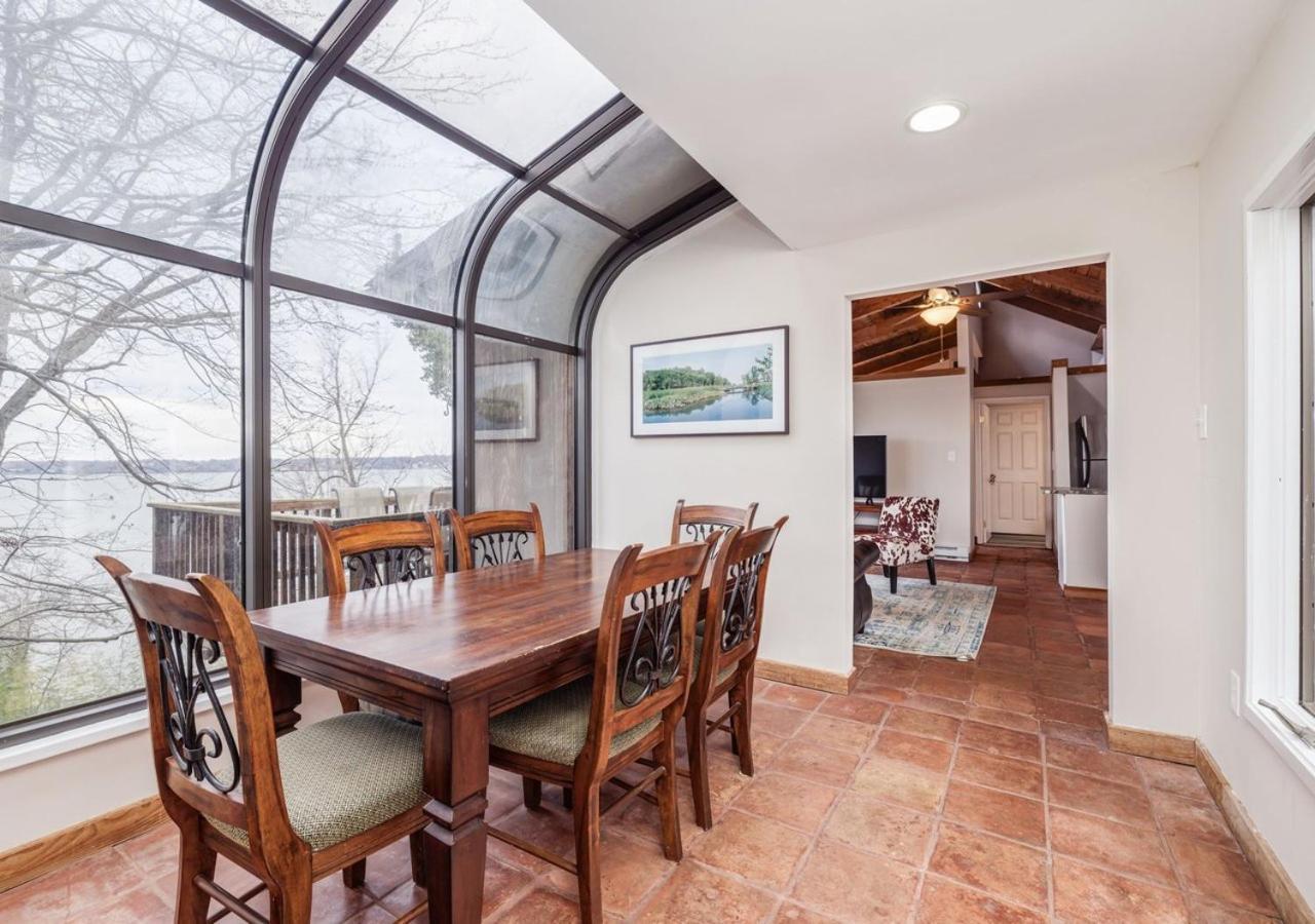 2 Bedroom Newly Renovated Waterfront Home; 10 Min From Mgm & The Gaylord フォートワシントン エクステリア 写真
